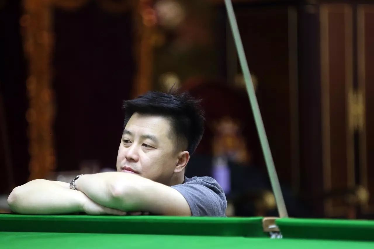 它服务于空 它服务于空